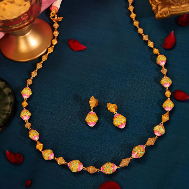 Kalakrit Necklace Set