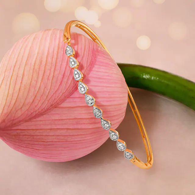 Leafy Radiance Diamond Bangle