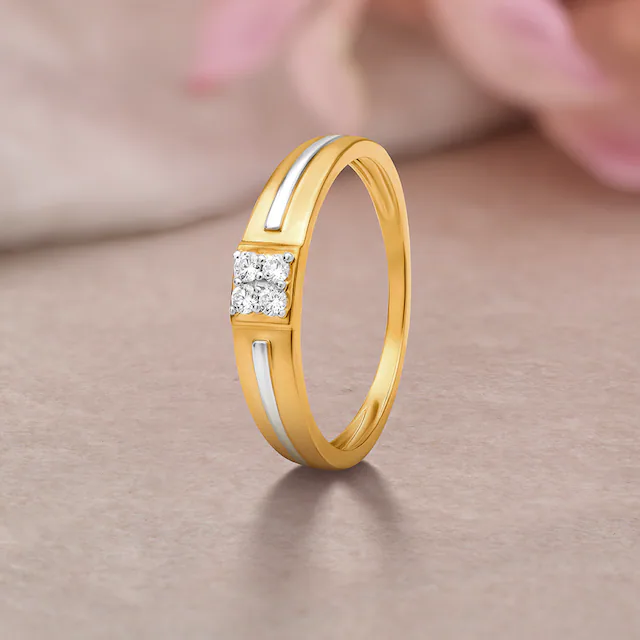 Fancy Traditional Gold Ring