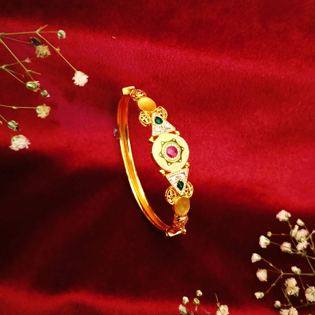 Elegant Traditional 22K Gold Kada with Ruby-Colored Accent
